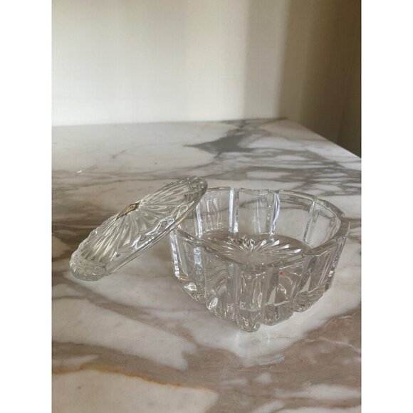 Zajecar 24%‎ Lead Crystal Heart Shaped Trinket Vanity Box Lid - Picture 5 of 6